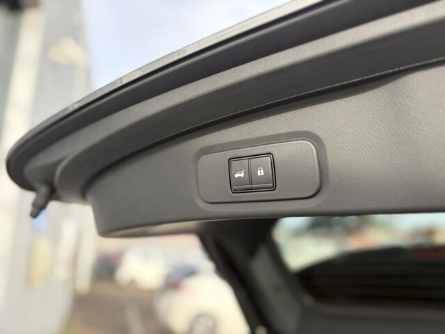 Nissan QASHQAI Automaat 1.3 MHEV Xtronic Tekna Design