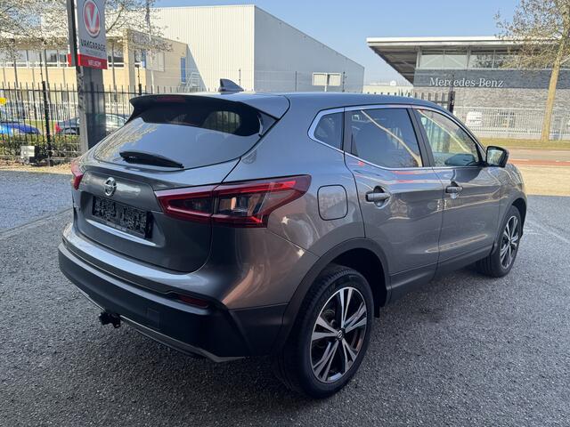 Nissan QASHQAI 1.3 DIG-T N-Connecta // NAVI // CLIMA // TREKHAAK // 360° CAMERA // KEY LESS ENTRY //
