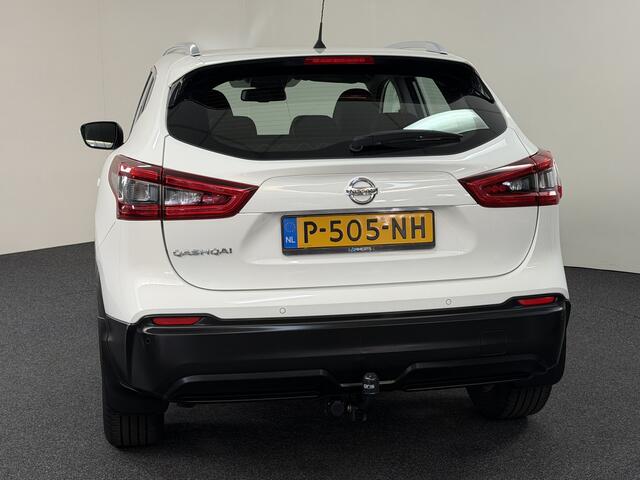 Nissan QASHQAI 1.3 DIG-T Visia Stoelverw. / Trekhaak / PDC / Cruise / Airco