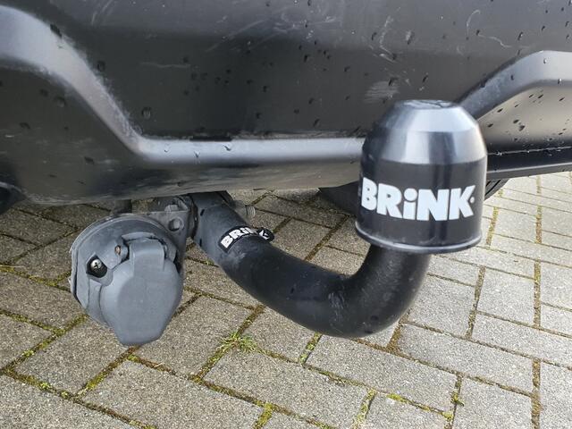 Nissan QASHQAI 1.6 DIG-T 163 Pk Acenta Navigatie, Panoramadak, 18"Lm, Climate Control, Trekhaak, Cruisecontrol, Achteruitrijcamera