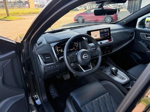 Nissan QASHQAI 1.3 MHEV Xtronic Tekna Plus | Navi | Pano | Leer | 29007 km Dealeronderhouden