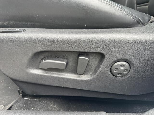 Nissan QASHQAI 1.2 Tekna + | Panoramadak | Leder | 360° Camera | Stoelverwarming | Cruise Control |