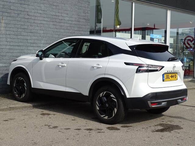 Nissan QASHQAI 1.3 MHEV Xtronic N-Connecta COLD PACK / PANORAMISCH GLAZEN DAK / METALLIC LAK