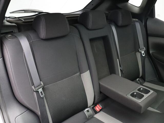 Nissan QASHQAI 1.2 N-Connecta | Panoramadak | Climate control | Trekhaak | Rondomzicht camera | Led-verlichting | Keyless entry |