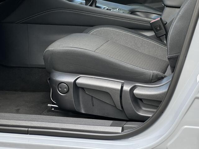 Nissan QASHQAI 1.3 MHEV N-Connecta | NL-Auto/1e Eign./Trekhaak/Navi/Carplay