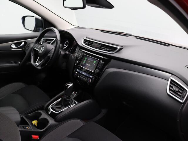 Nissan QASHQAI 158pk DIG-T N-Connecta | Rondomzicht camera | Trekhaak | Stoelverwarming | Climate control | Led-verlichting |