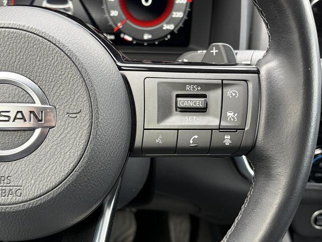 Nissan QASHQAI 1.3 MHEV Xtronic N-Connecta / Trekhaak (1800 KG) / Elektrische achterklep / Cold pack / Panoramadak / Adaptieve cruise control