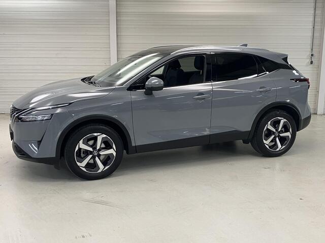 Nissan QASHQAI 1.3 MHEV Premiere Edition / Trekhaak afneembaar / Panorama dak.