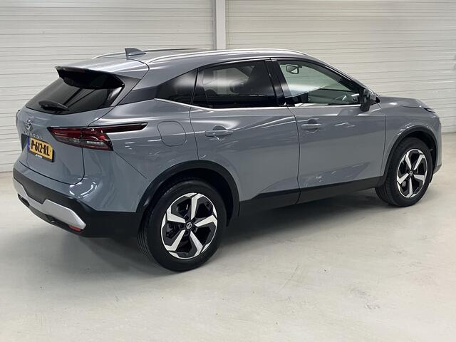 Nissan QASHQAI 1.3 MHEV Premiere Edition / Trekhaak afneembaar / Panorama dak.