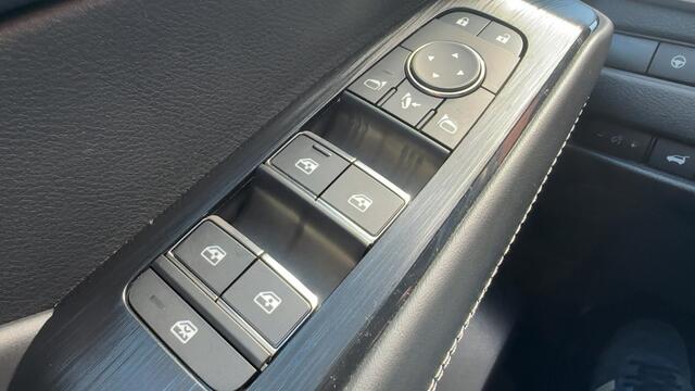 Nissan QASHQAI 1.5 ePower Tekna 160PK Panoramadak Parkpilot Camera