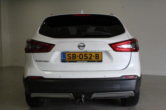 Nissan QASHQAI 1.5 dCi Business Edition | PANO-DAK | TREKHAAK | STOEL-VERW | CAMERA | BLINDSPOT | KEYLESS | LED |