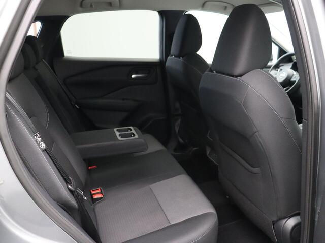 Nissan QASHQAI 1.3 MHEV N-Connecta | Trekhaak | | Rondomzicht camera| Stoel en Stuurverwarming | Voorruitverwarming | Adaptieve Cruise Control |