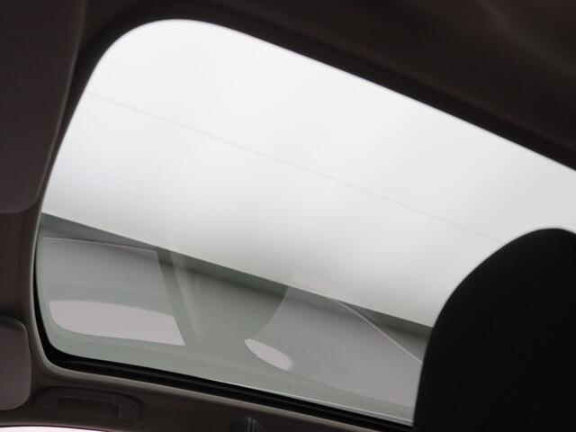 Nissan QASHQAI DIG-T N-Connecta 160pk 360° Camera | Cruise | Navi | Parkeersens. v+a | Panoramadak