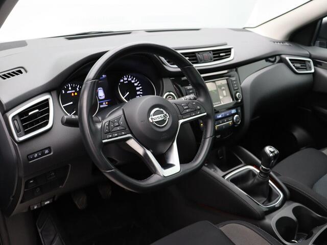 Nissan QASHQAI 1.3 DIG-T Design Edition | Panoramadak | Apple Carplay & Android Auto | Rondomzicht Camera |
