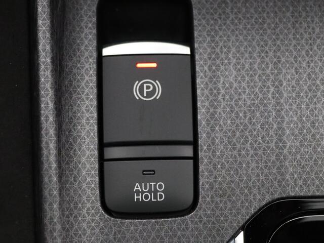 Nissan QASHQAI e-Power Tekna Plus 205pk BOSE | Head-Up | 360° Camera | Stoel-/stuur-/voorruitverw. | Panoramadak