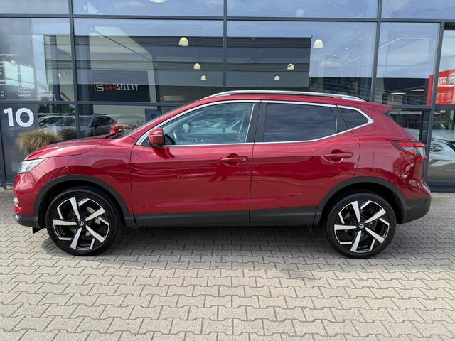 Nissan QASHQAI 1.6 Tekna *Trekhaak & Stoelverwarming*