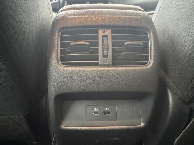 Nissan QASHQAI 1.3 MHEV Xtronic N-Connecta | Trekhaak | Stoelverwarming | 360° Camera | Elektrische Achterklep |