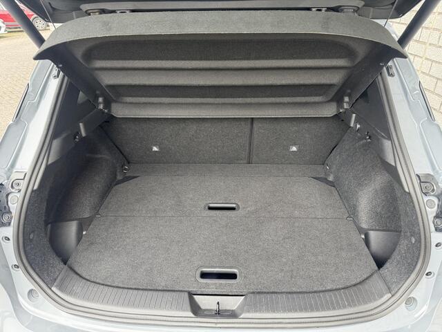 Nissan QASHQAI 1.3 MHEV Xtronic N-Connecta | Trekhaak | Stoelverwarming | 360° Camera | Elektrische Achterklep |