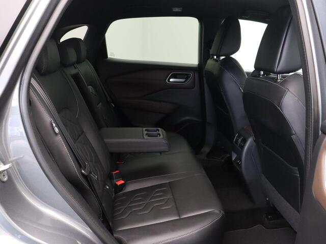 Nissan QASHQAI 1.3 MHEV Xtronic Tekna | Two tone interieur | Stoel, stuur en voorruitverwarming | Headup-display | Elektrische achterklep | Rondomzicht camera |