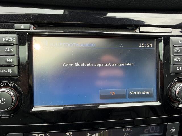 Nissan QASHQAI 1.2 Tekna + AUTOMAAT .360 Camera . navi cruise .Trekhaak . leer .Panodak .enz Nieuwe automaat bak .