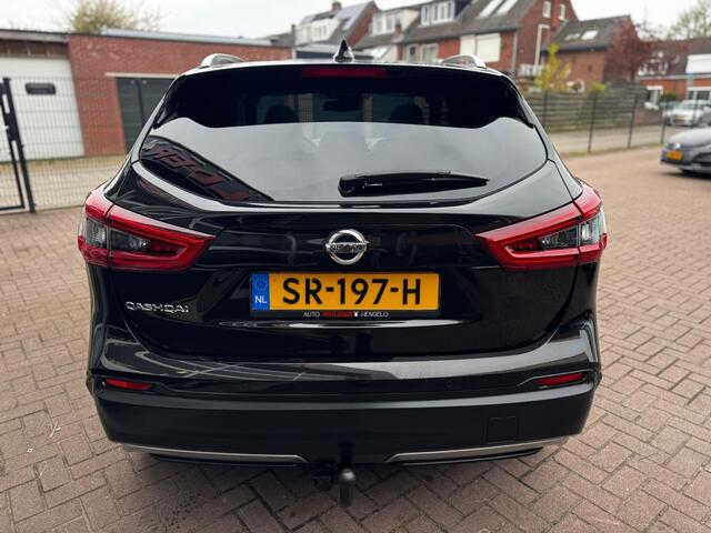 Nissan QASHQAI 1.6 DIG-T TEKNA / PANO / LEER / CAMERA / TREKHAAK / LANEASSIST / XENON / ECC / PDC / BOSE / NAVI