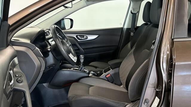 Nissan QASHQAI 1.2 N-Connecta | Pano dak | Navi