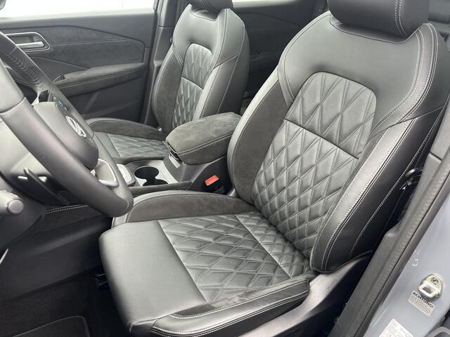 Nissan QASHQAI 1.3 MHEV Xtronic Tekna Plus / 1800kg Trekgewicht / Apple Carplay Android Auto / Bose Audio Installatie / Panorama Dak / Stoel,- Stuur en Voorruit Verwarming / Leder- Alcantara Interieur /