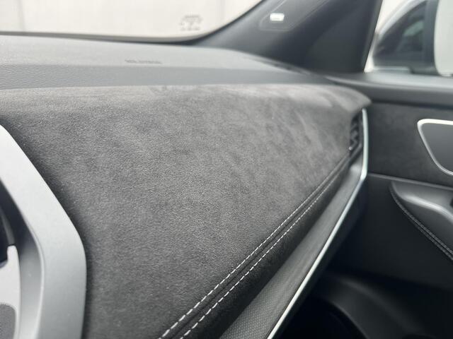 Nissan QASHQAI 1.3 MHEV Xtronic Tekna Plus / 1800kg Trekgewicht / Apple Carplay Android Auto / Bose Audio Installatie / Panorama Dak / Stoel,- Stuur en Voorruit Verwarming / Leder- Alcantara Interieur /