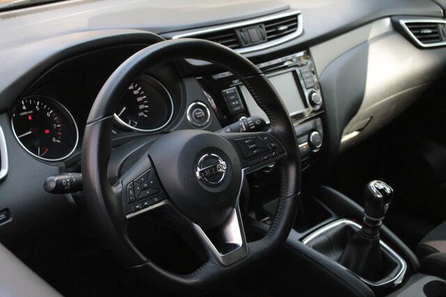 Nissan QASHQAI 1.3 DIG-T N-Connecta | 360° | Carplay