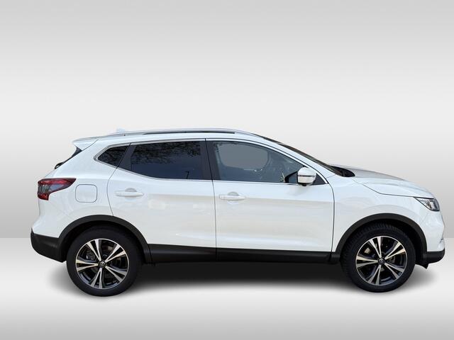Nissan QASHQAI 1.2 N-Connecta | trekhaak | panorama dak | achteruitrijcamera |