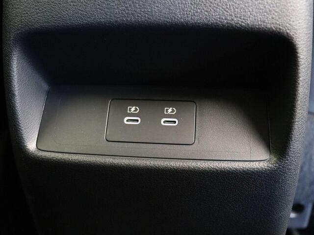 Nissan QASHQAI 1.3 MHEV Xtronic N-Connecta | Stoel, Stuur, Voorruitverwarming | Adaptieve Cruise Control | All Season Banden | 1800kg Trekgewicht |