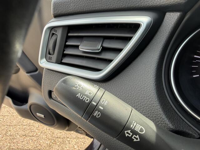 Nissan QASHQAI 1.2 Tekna + Leer/Bose/Cam/Pano/Clima/Stoelverw/Navi