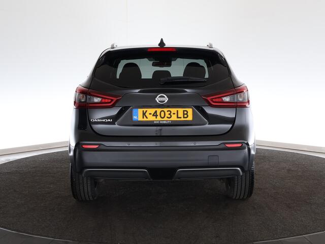 Nissan QASHQAI 1.3 DIG-T N-Connecta | Panoramadak | Clima | Camera |