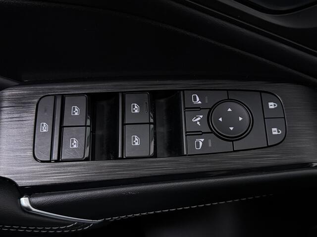 Nissan QASHQAI 1.3 MHEV Xtronic Business Design | Trekhaak | Panoramadak |