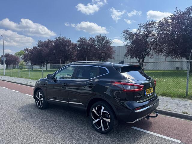 Nissan QASHQAI 1.2 Tekna + Org. NL/Dealer OH/2e eigenaar/Trekhaak/NAP/