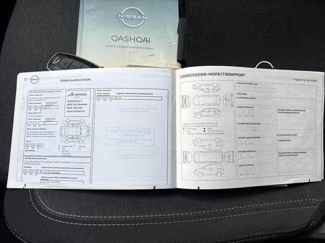 Nissan QASHQAI 1.3 MHEV N-Connecta / Panorama dak / Trekhaak 1400kg geremd / Cruise Control / Airco /