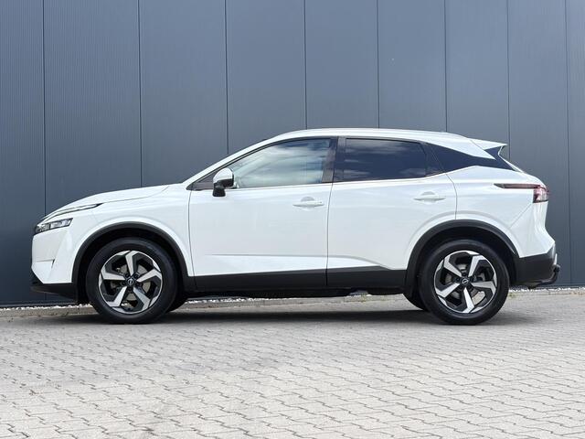 Nissan QASHQAI 1.3 MHEV N-Connecta / Panorama dak / Trekhaak 1400kg geremd / Cruise Control / Airco /