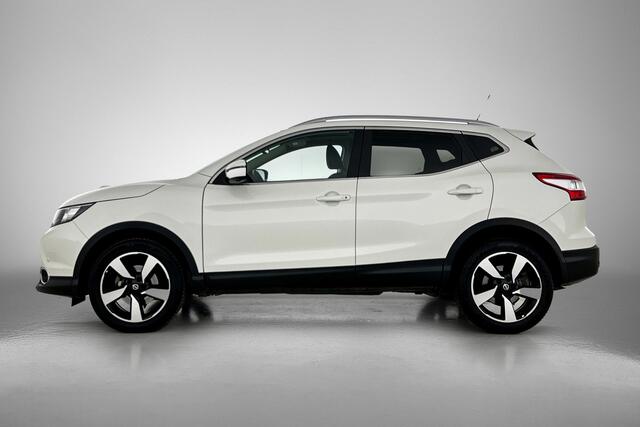 Nissan QASHQAI 1.6 N-Connecta Pano, 360 camera, Trekhaak