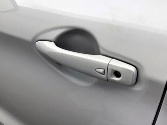 Nissan QASHQAI 1.6 N-Connecta Pano, 360 camera, Trekhaak