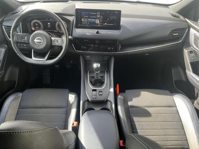 Nissan QASHQAI 1.3 MHEV Tekna / Trekhaak (1.800KG) / Panoramadak / HUD / Elektr Bestuurders Stoel / Elektr. Achterklep / Cruise Control / 360 Camera / Apple Carplay&Android Auto /