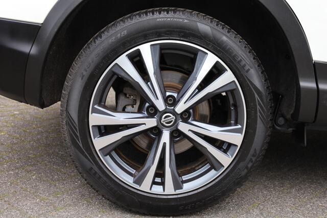 Nissan QASHQAI 1.3 DIG-T N-Connecta CAMERA PANO ALL-SEASONS CARPLAY CRUISE DAB NAVI STOELVERWARMING 18"LMV ENZ.