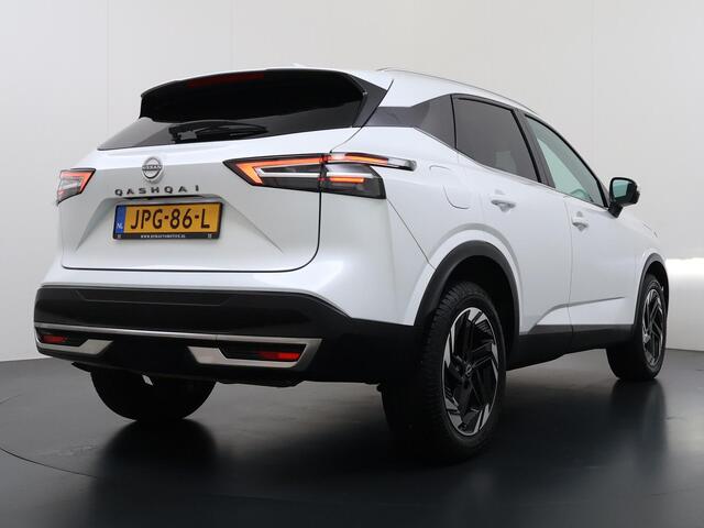 Nissan QASHQAI 1.3 MHEV Xtronic N-Connecta ONDERHOUD GEHAD BIJ DE DEALER | DIRECT LEVERBAAR | FABRIEKSGARANTIE | PANORAMADAK | VOORRUITVERWARMING | STOEL- & STUURVERWARMING | 360° CAMERA | DODEHOEKDETECTIE | HEAD-UP DISPLAY | ELEKTRISCHE ACHTERKLEP