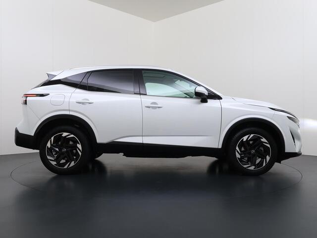 Nissan QASHQAI 1.3 MHEV Xtronic N-Connecta ONDERHOUD GEHAD BIJ DE DEALER | DIRECT LEVERBAAR | FABRIEKSGARANTIE | PANORAMADAK | VOORRUITVERWARMING | STOEL- & STUURVERWARMING | 360° CAMERA | DODEHOEKDETECTIE | HEAD-UP DISPLAY | ELEKTRISCHE ACHTERKLEP