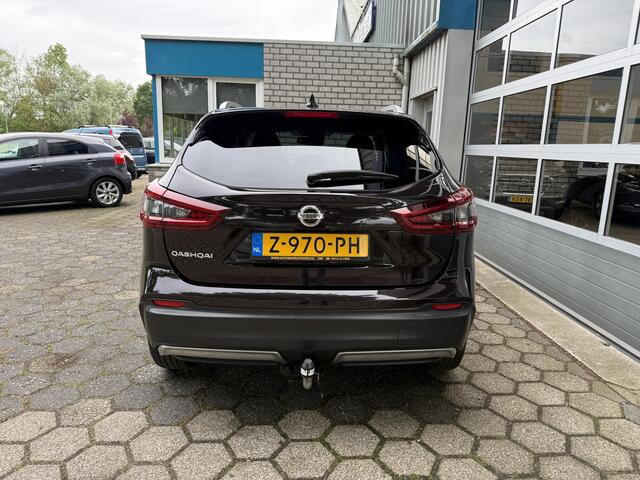 Nissan QASHQAI 1.3 DIG-T Design Edition / Trekhaak/ Panoramadak