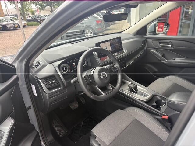 Nissan QASHQAI 1.3 MHEV Xtronic N-Connecta | Navi | 360 Camera | Trekhaak | 26.962 km Dealeronderhouden