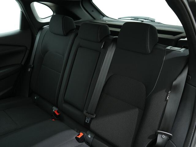 Nissan QASHQAI 1.3 MHEV 140PK ACENTA | Winterpack | Trekhaak | 360 Camera