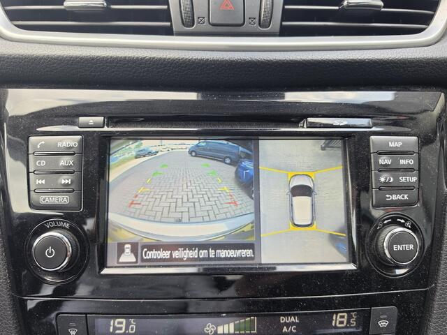 Nissan QASHQAI 1.6 N-Connecta | Trekhaak | 360º Camera | Panoramadak |