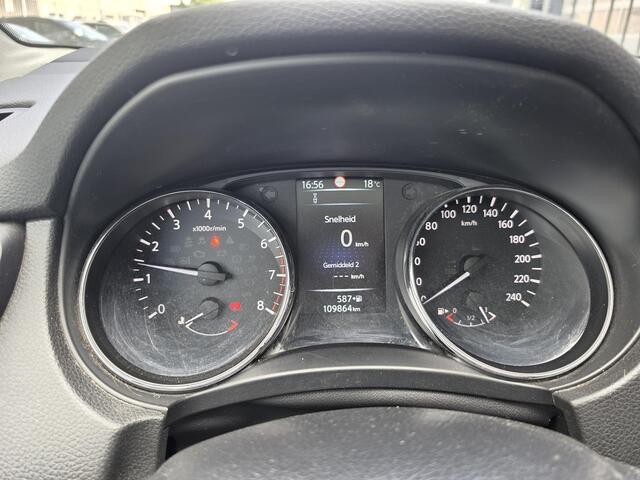 Nissan QASHQAI 1.6 N-Connecta | Trekhaak | 360º Camera | Panoramadak |