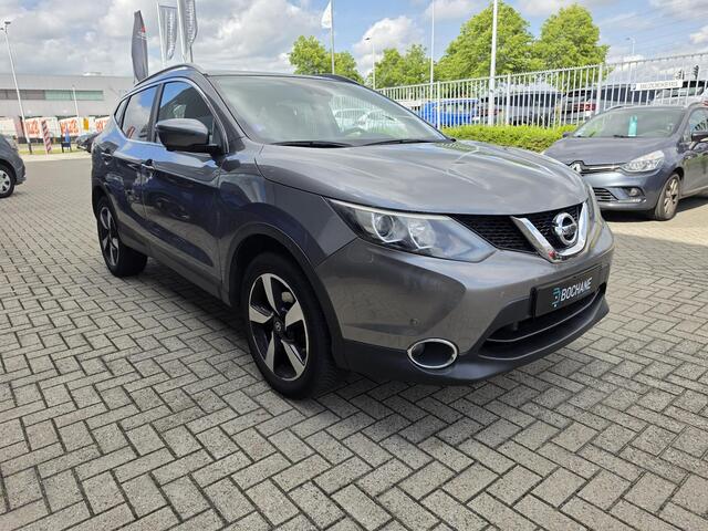 Nissan QASHQAI 1.6 N-Connecta | Trekhaak | 360º Camera | Panoramadak |