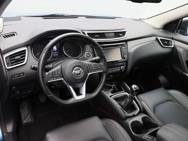 Nissan QASHQAI 1.2 Tekna + 115 Pk | Stoelverwarming | 360 Camera | Cruise Control | Panorama dak | Trekhaak | Half Leer | 19 Inch | 134.109 Km !!